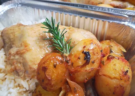 in-self-zona-in-fornecimento-refeicoes